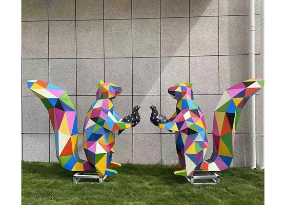 Dobra cena. Współczesna dekoracja ogrodu Kolorowa rzeźba wiewiórki ze stali nierdzewnej w Internecie