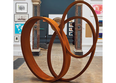 Dobra cena. Duża sztuka rzemieślnicza Nowoczesna wstążka Corten Steel Garden Rzeźba Współczesna metalowa rzeźba w Internecie