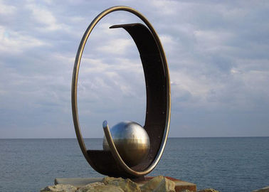 Dobra cena. Rzeźba ze stali nierdzewnej na zewnątrz ogrodu Rzeźba ze sztuki publicznej ze sferą w Internecie
