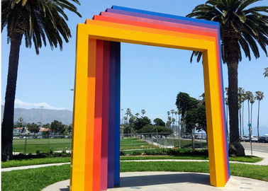 Dobra cena. Malowana na zamówienie metalowa rzeźba, nowoczesna rzeźba bramy do ogrodu w Internecie