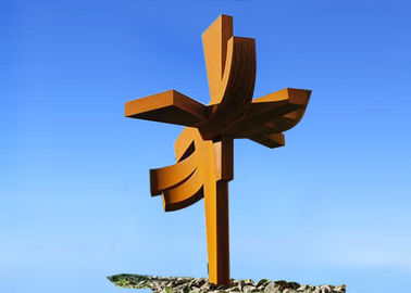 Dobra cena. Krzyżowy kształt Corten Steel Garden Rzeźba do wykończenia krajobrazu Rusty Oxide w Internecie