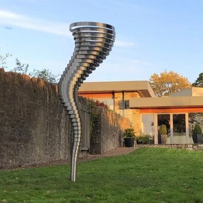 Dobra cena. Spiral Decorative Art Sculpture Outdoor Metal Sculpture Custom Statue Garden Landscaping Wholesale w Internecie