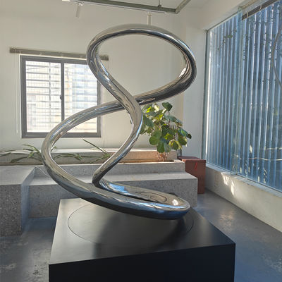 Dobra cena. Monumentalne Odbicie