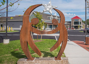 Dobra cena. Outdoor Corten Steel Sculpture Modern Park Welcome Metalowa figura Rusty Finish w Internecie